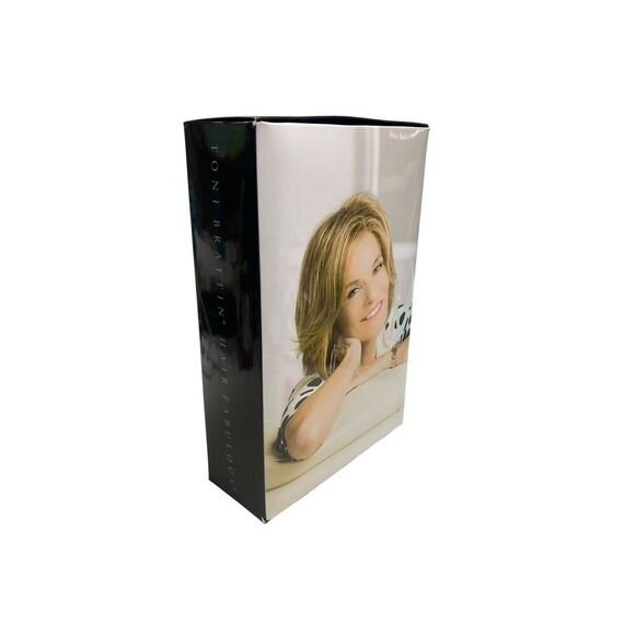 Toni Brattin Prestigious Short Cut Wig Light Brown Regular NWT $139 MSRP - Picture 1 of 5